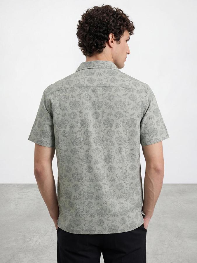 R&B Men Green Floral Print Resort Collar Short Sleeves Regular Fit Shirt